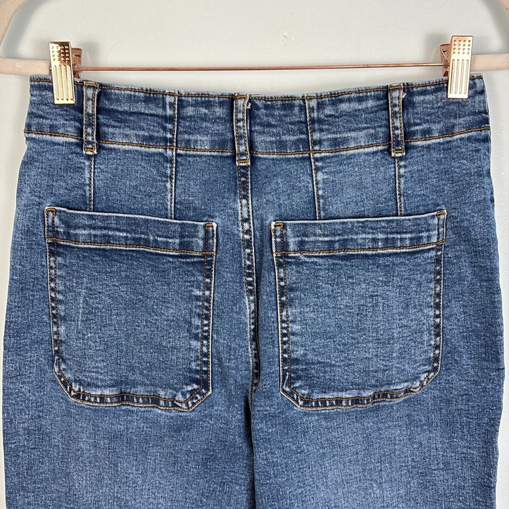 Women's Blue Wide-Leg Jeans - Picture 10 of 11